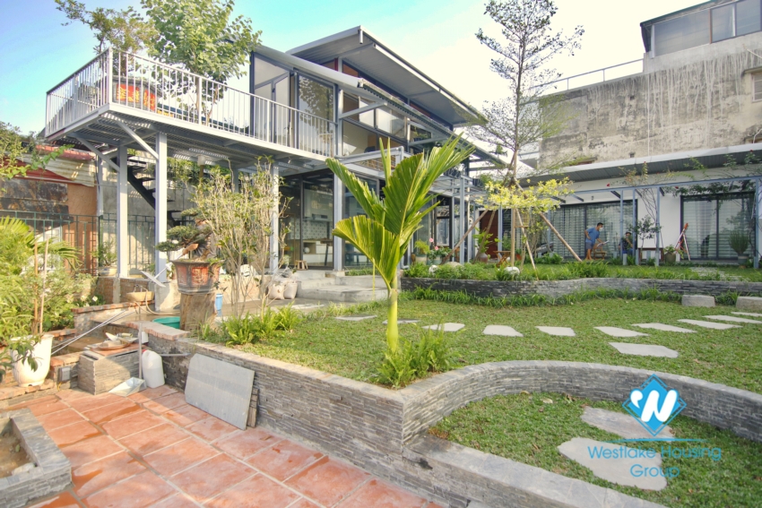 Riverside garden house for rent in Ngoc Thuy Long Bien